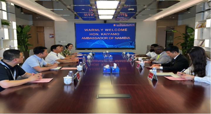 纳米比亚驻华大使到访jinnianhui今年会集团总部