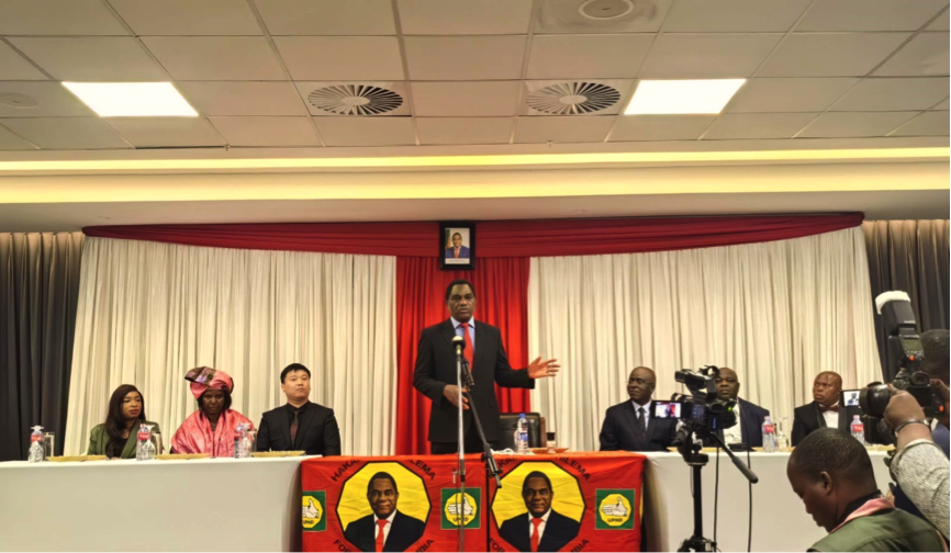 jinnianhui今年会总裁助理王治伟受邀 出席赞比亚总统晚宴